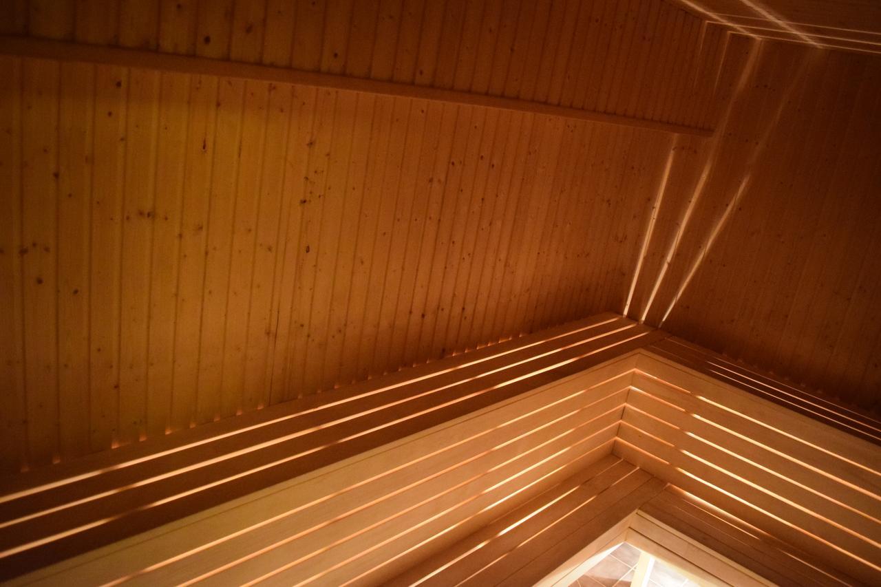 Hotell Haessloe Västerås Dış mekan fotoğraf