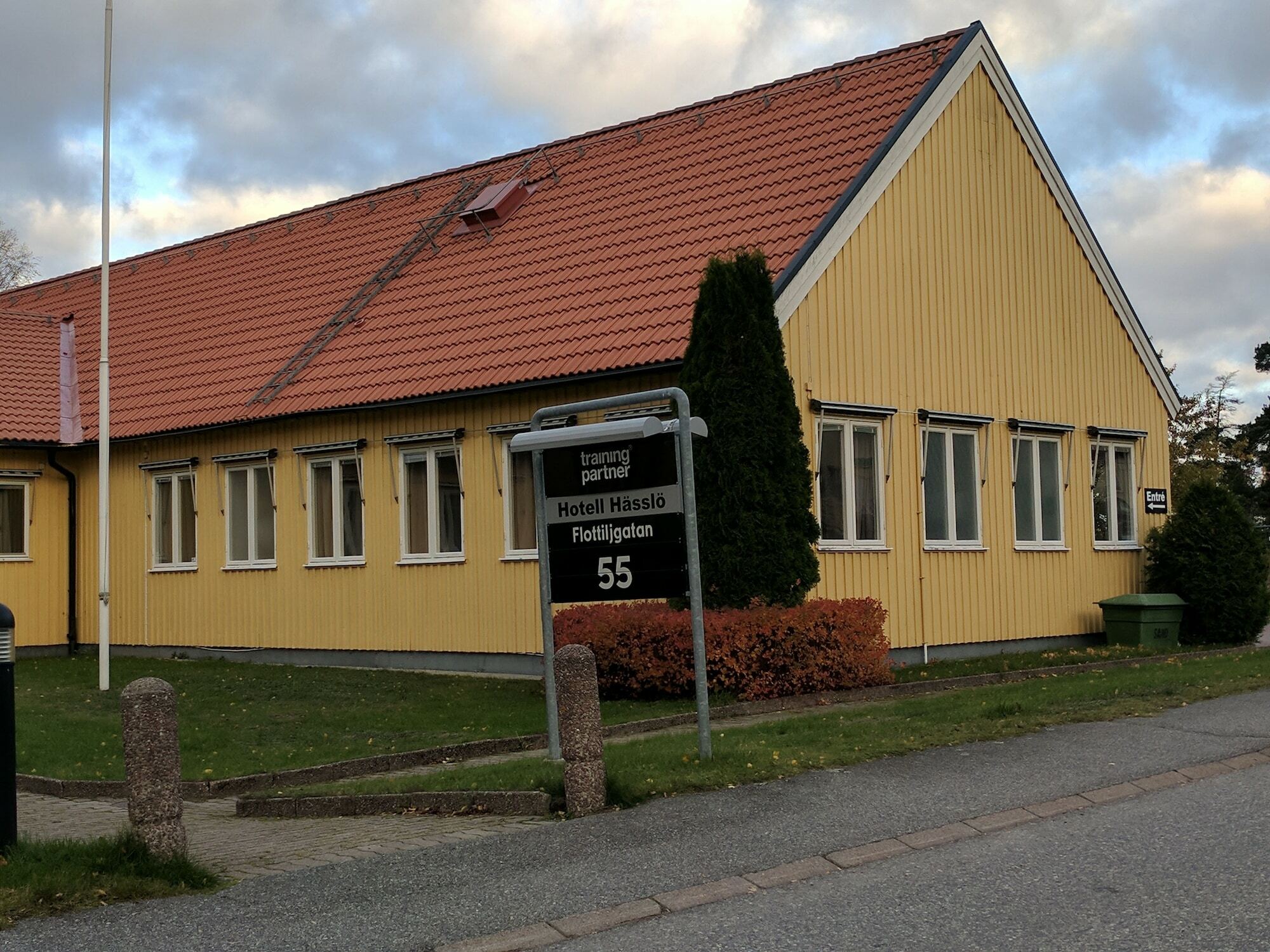 Hotell Haessloe Västerås Dış mekan fotoğraf